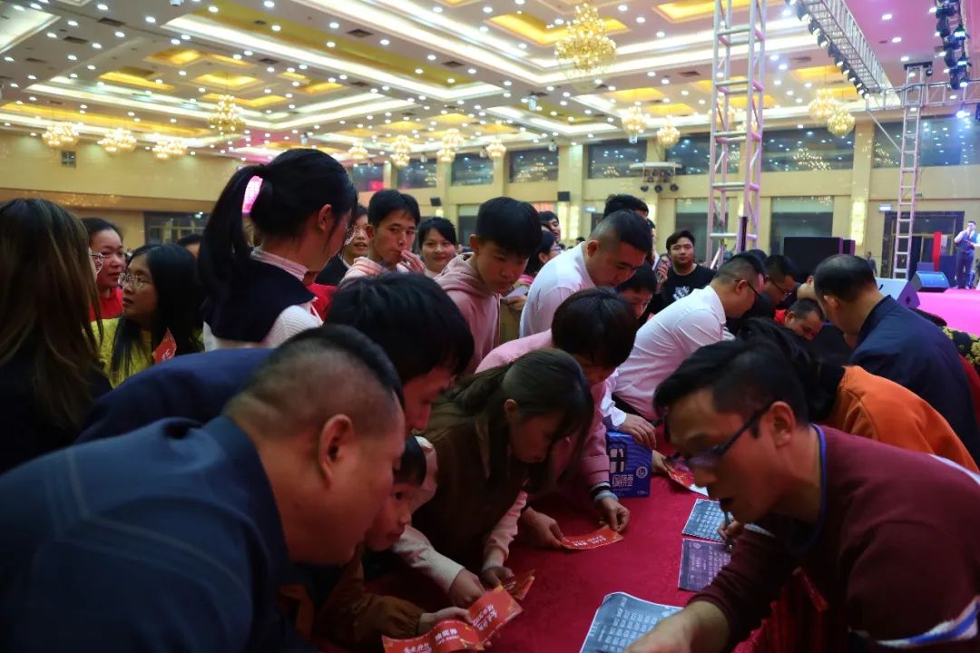 金虎迎新·領(lǐng)跑2022 | 集團(tuán)年度總結(jié)會暨新年晚會完美落幕！(圖24)