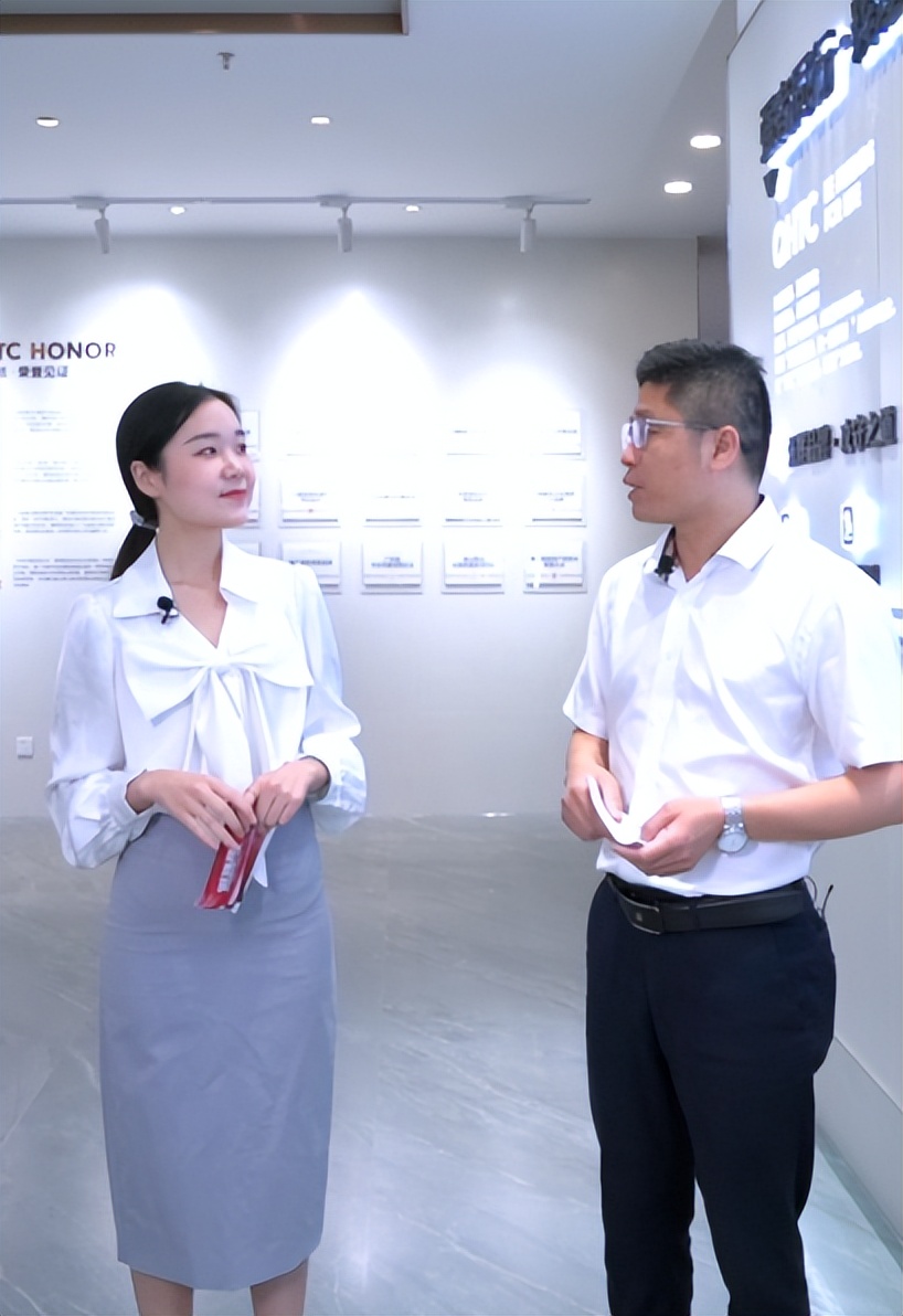 招商落幕！做強(qiáng)商，他們都選了強(qiáng)輝精工瓷磚！(圖3)