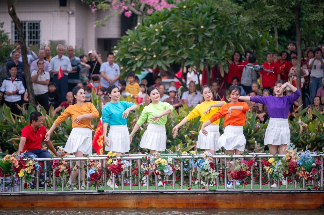 燃動(dòng)金秋 | 草艇競渡，奪人風(fēng)采彰顯非遺文化瑰寶之韻(圖6)